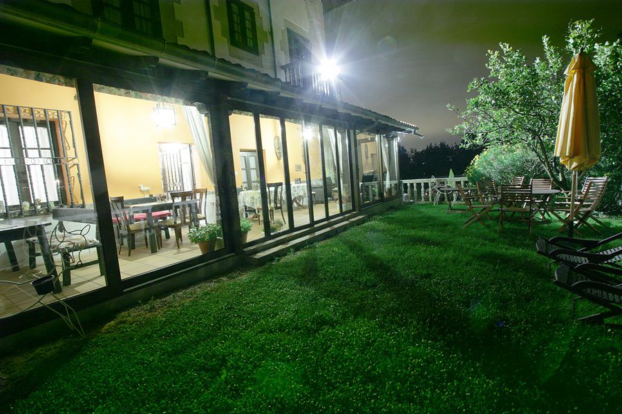 Hotel Palacio La Casona De Cerrazo Exterior foto